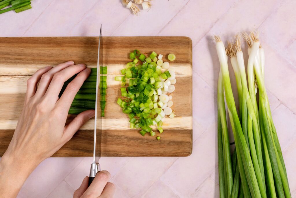 How To Cut Green Onions Step By Step