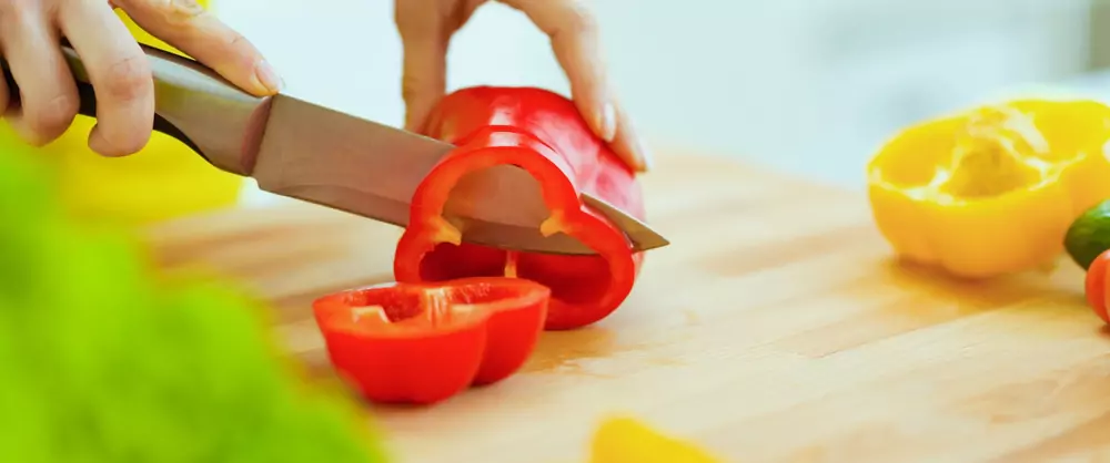 What Is The Recommended Size And Shape For Cutting Bell Peppers For Kabobs