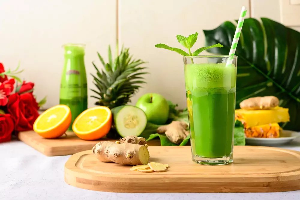 How To Make Leafy Greens Juice