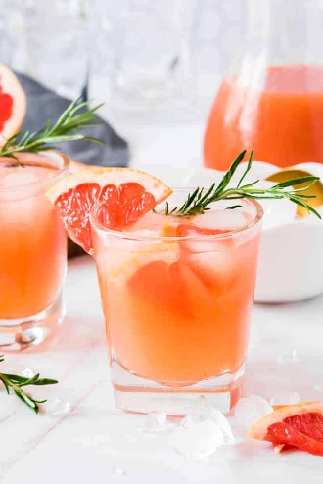 Classic Gin and Grapefruit Cocktail